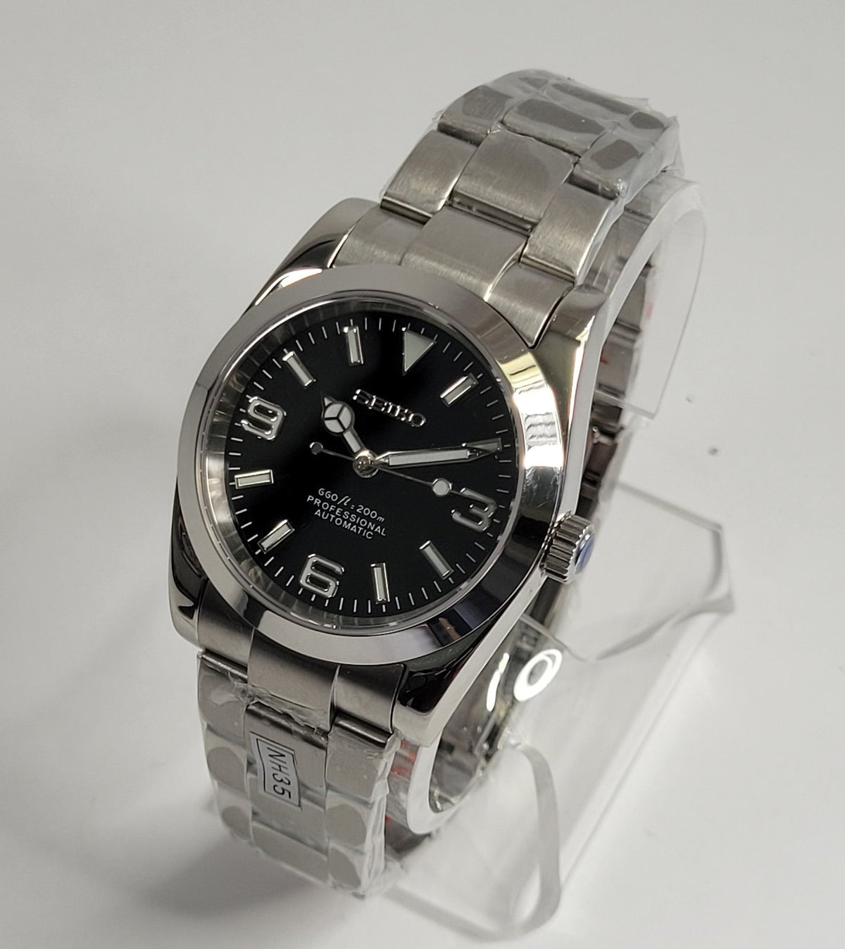 Explorer Classic | Black