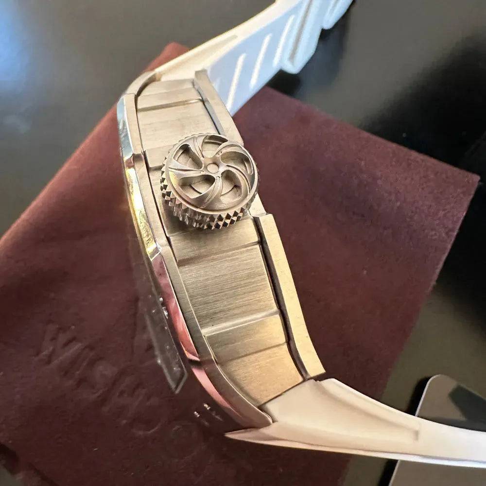 Hourglass Skeleton Quartz Watch